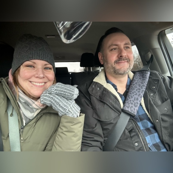 Meet your posher - Picture 4 of 5